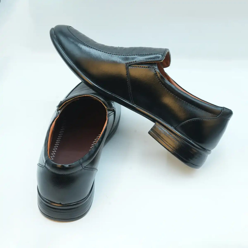 Trendy Slip-On Loafers Crafted for Men GS46