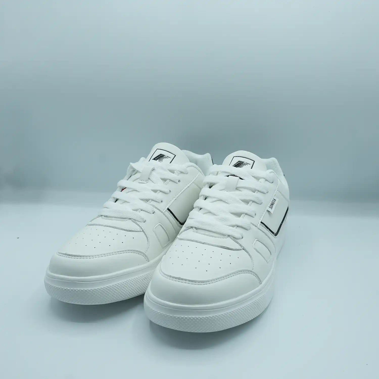 Unisex Low-Top Sneakers Classic White with Black, Red & Green Detail