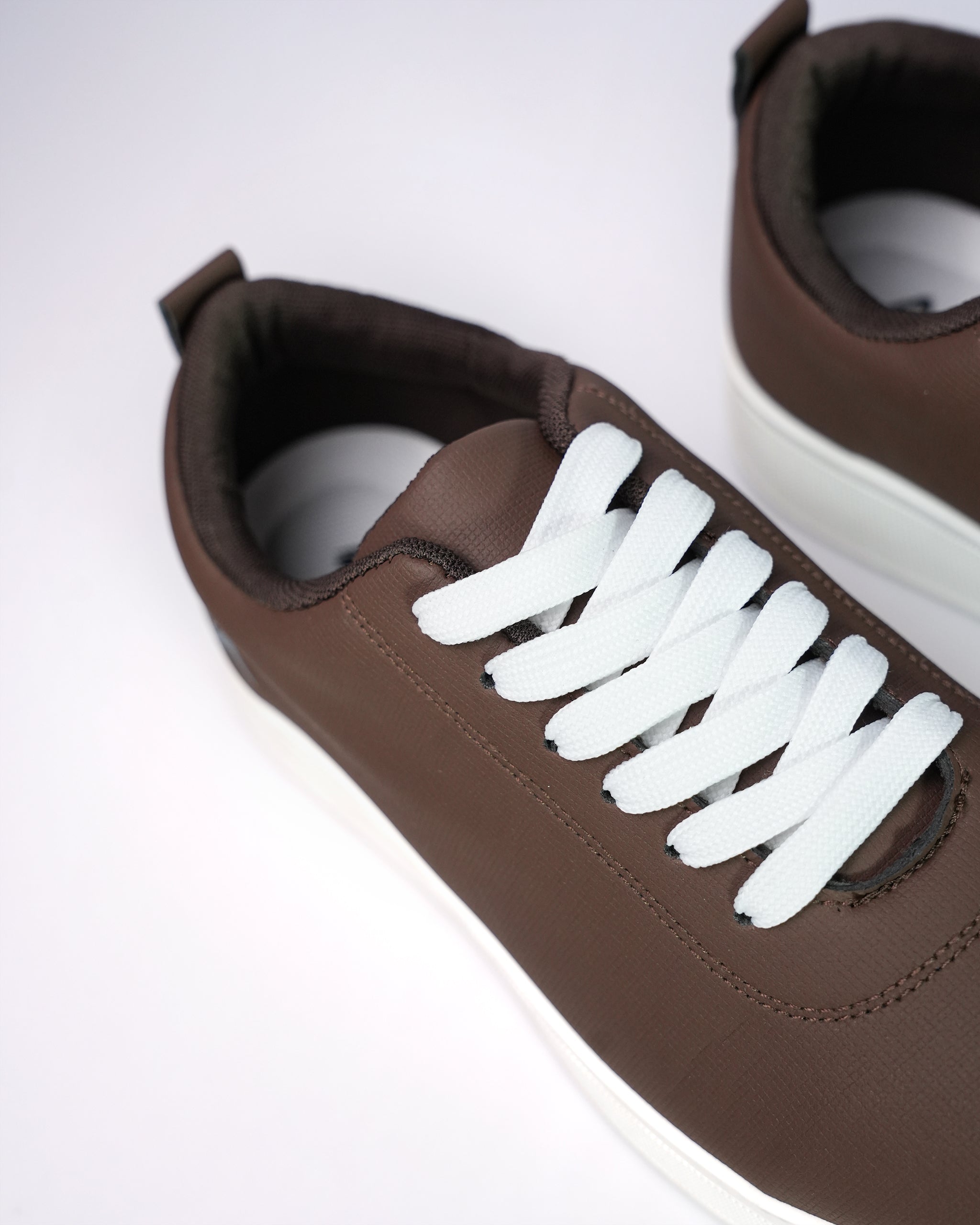 Goldstar Coffee Brown Minimalist Casual Sneakers For Men GS159