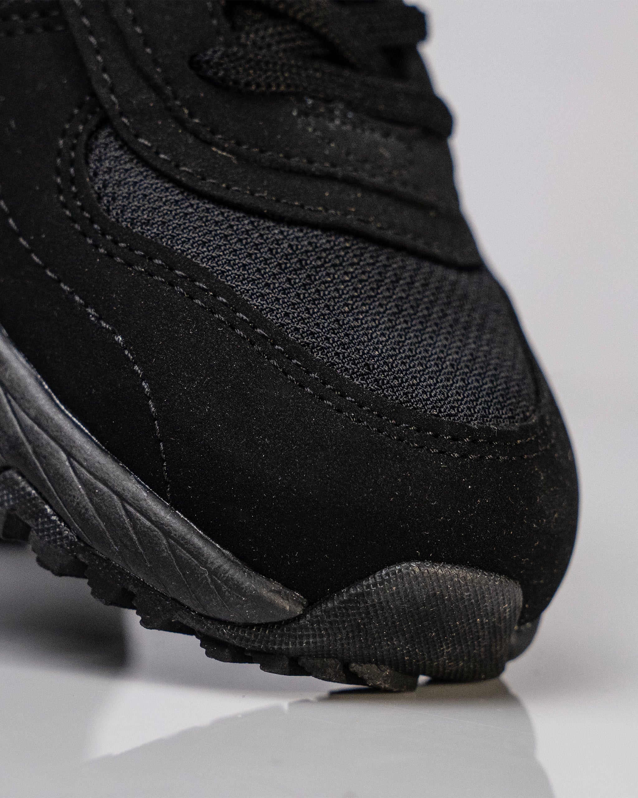 Goldstar Full Black Sports Running Shoes For Men GS162