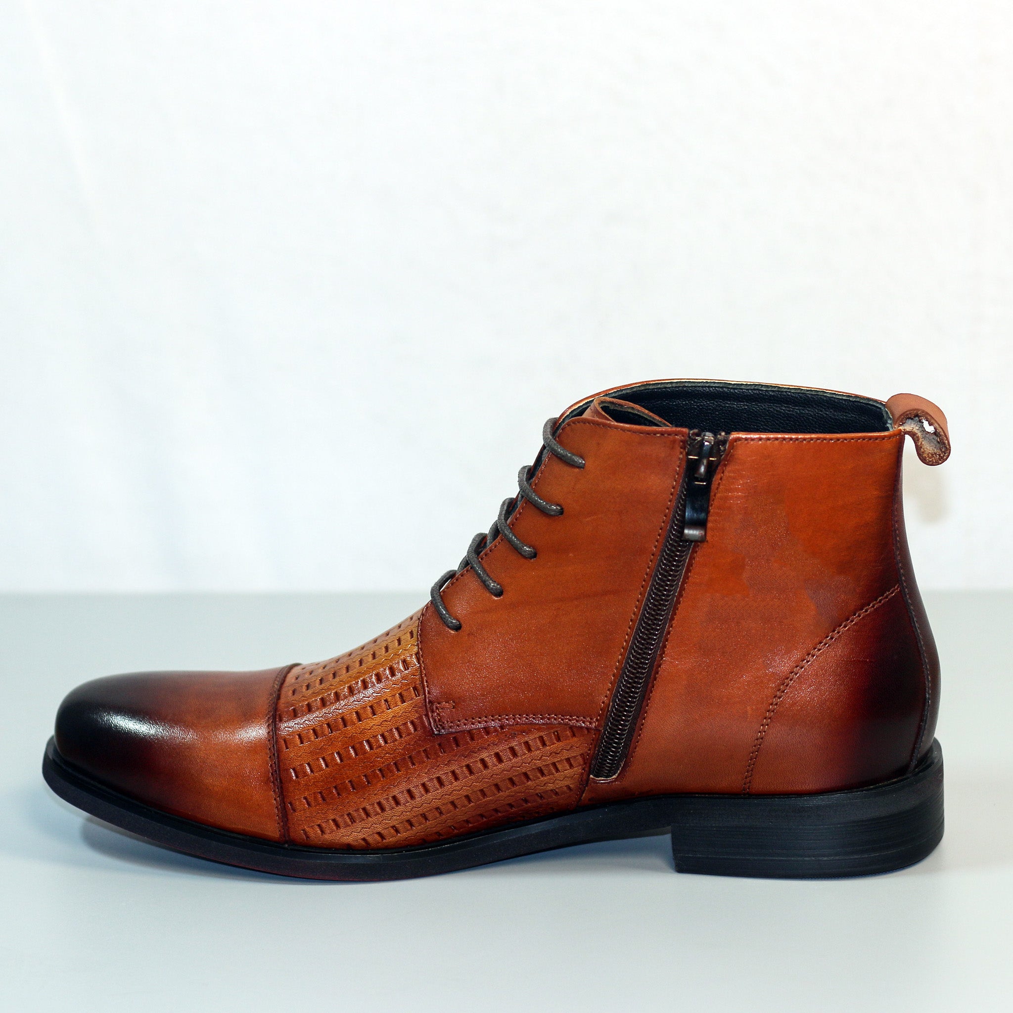 Men's Two‑Tone Leather Dress Boots [GS107]