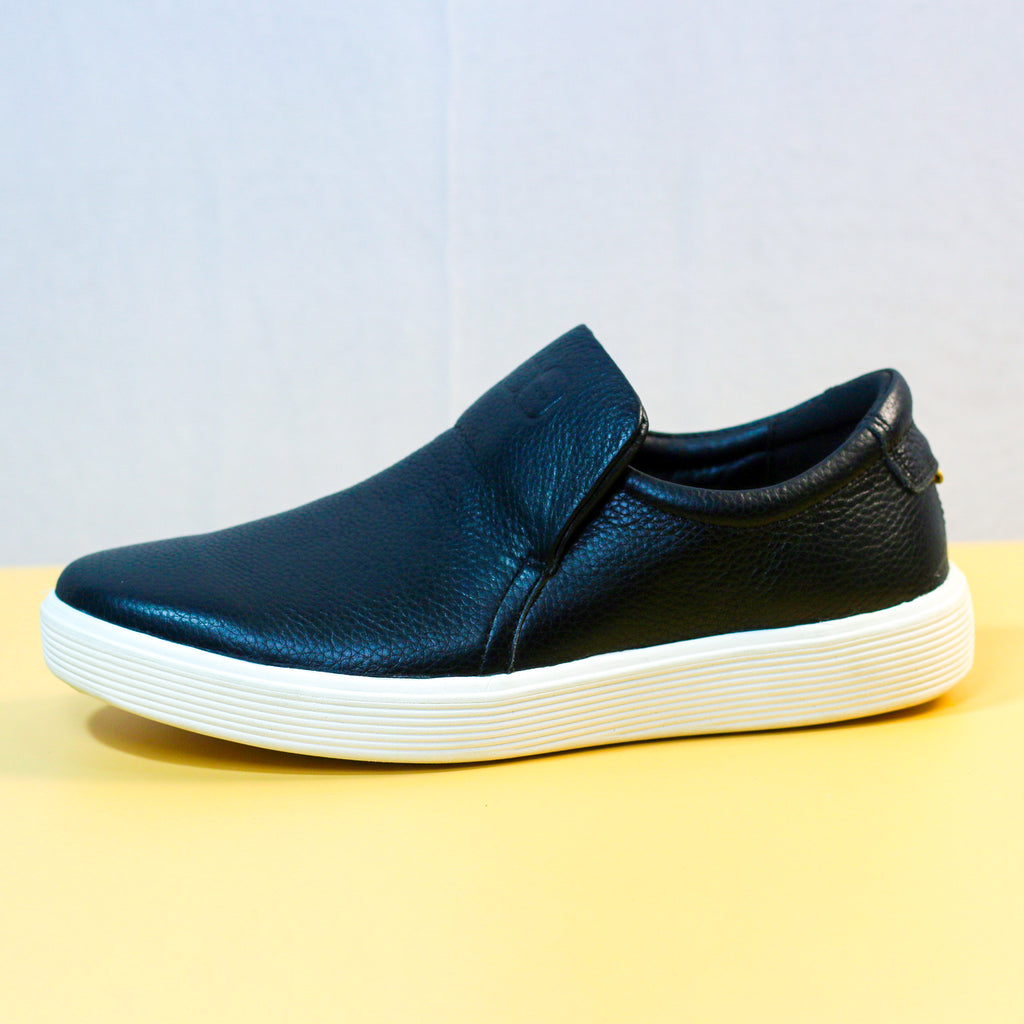 Men's Slip‑On Leather Sneakers [GS103]