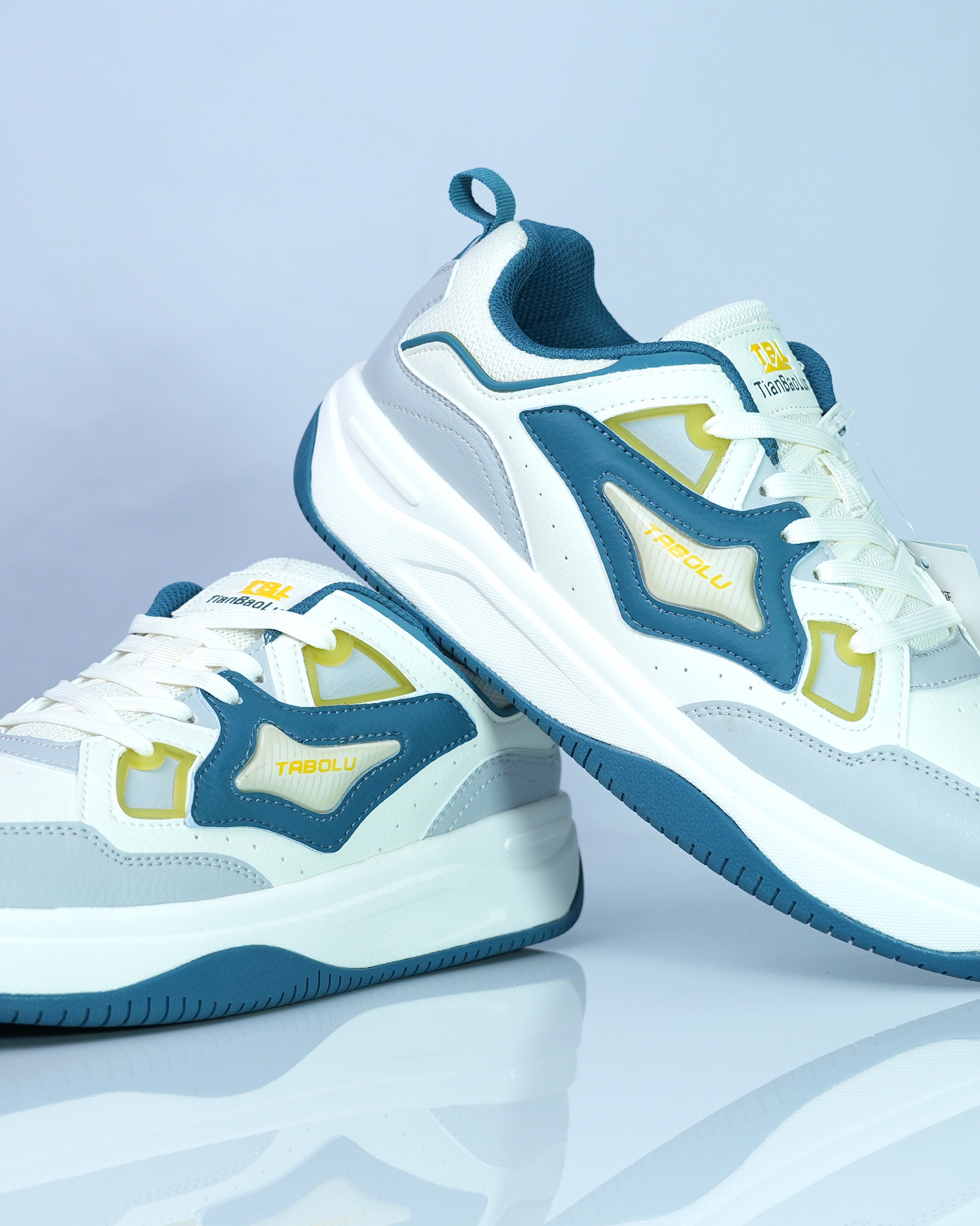 TBL GS175 men’s retro sport-casual sneakers with PU leather upper and rubber outsole