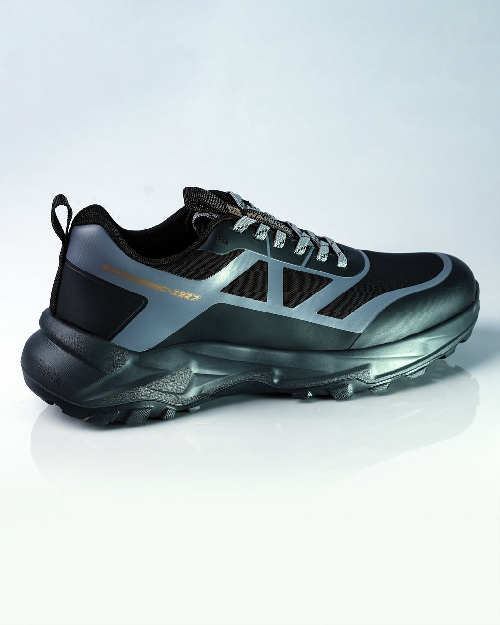 Warrior Black Grey Leisure Sports Shoes For Men GS143