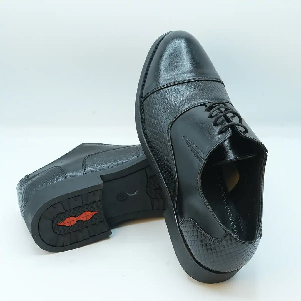 Classic Lace - Up Footwear Tailored for the Modern Man with Timeless Style GS51 - Jutapasal