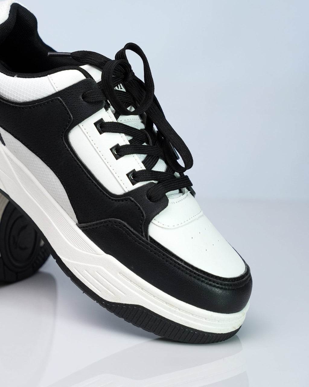 Goldstar Black White Panda Colorway Casual Sneakers For Men GS158 - Jutapasal