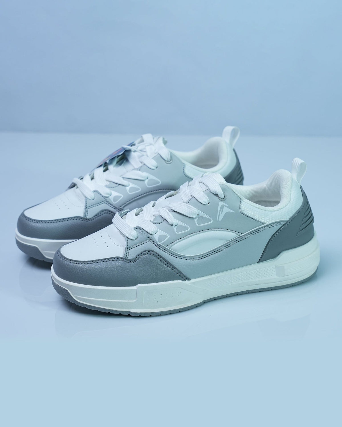 GoldStar Chunky Lifestyle Sneakers for Men GS180 - Jutapasal