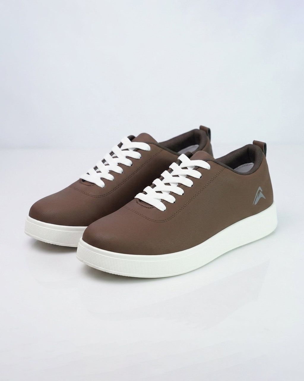 Goldstar Coffee Brown Minimalist Casual Sneakers For Men GS159 - Jutapasal