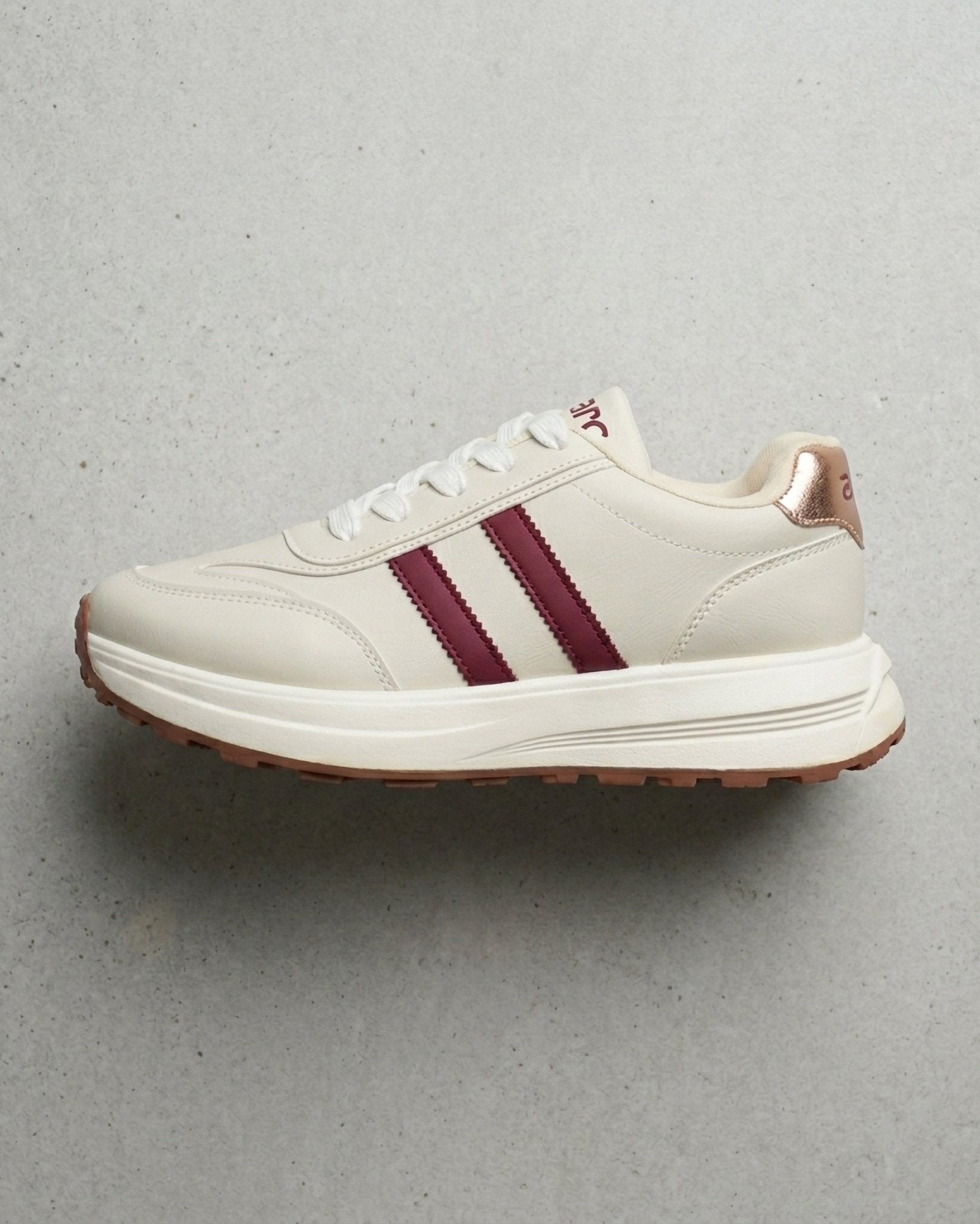 Goldstar Cream Maroon Stripe Retro Running Shoes For Women LS004 - Jutapasal
