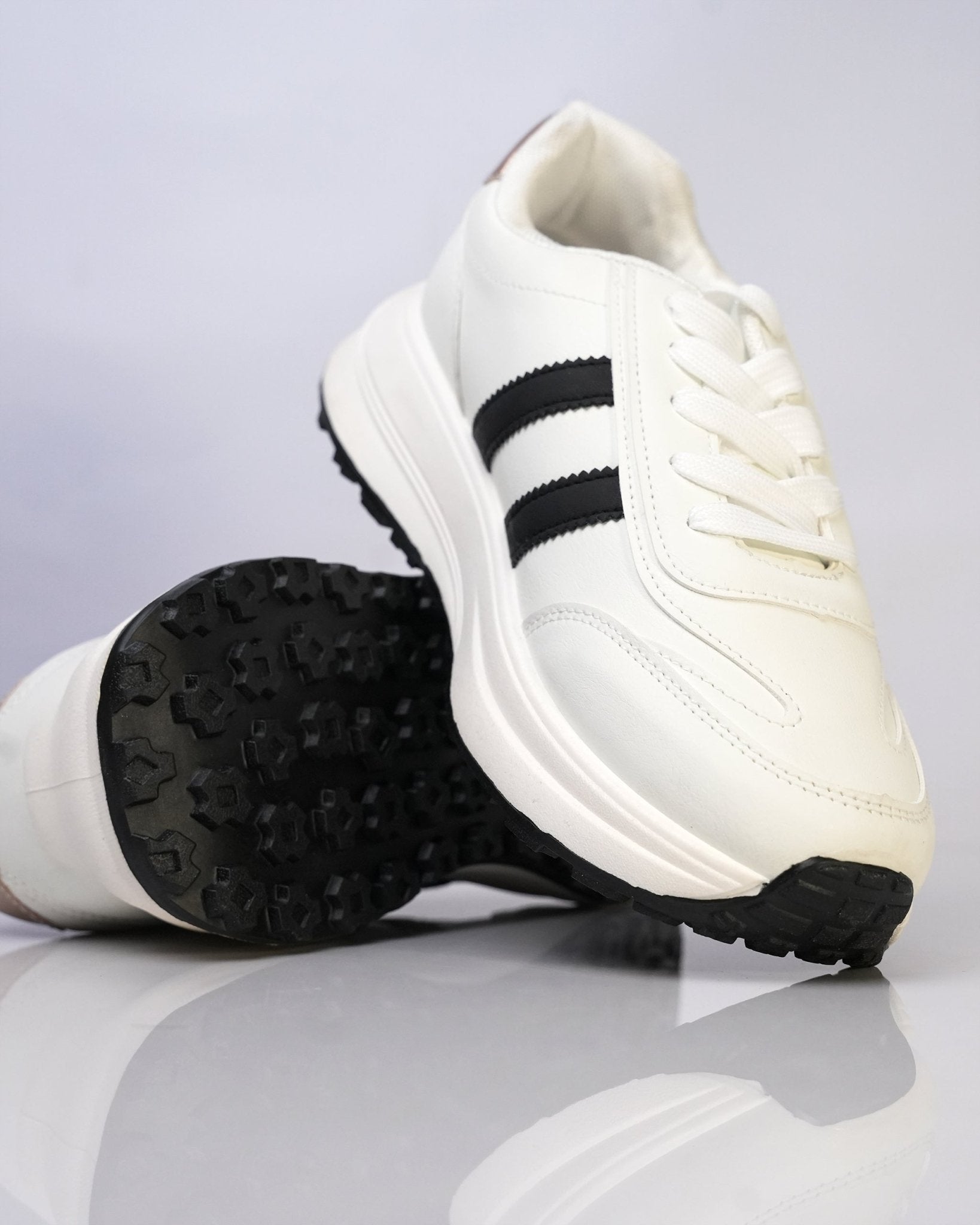 Goldstar White Black Stripe Retro Running Shoes For Women LS005 - Jutapasal