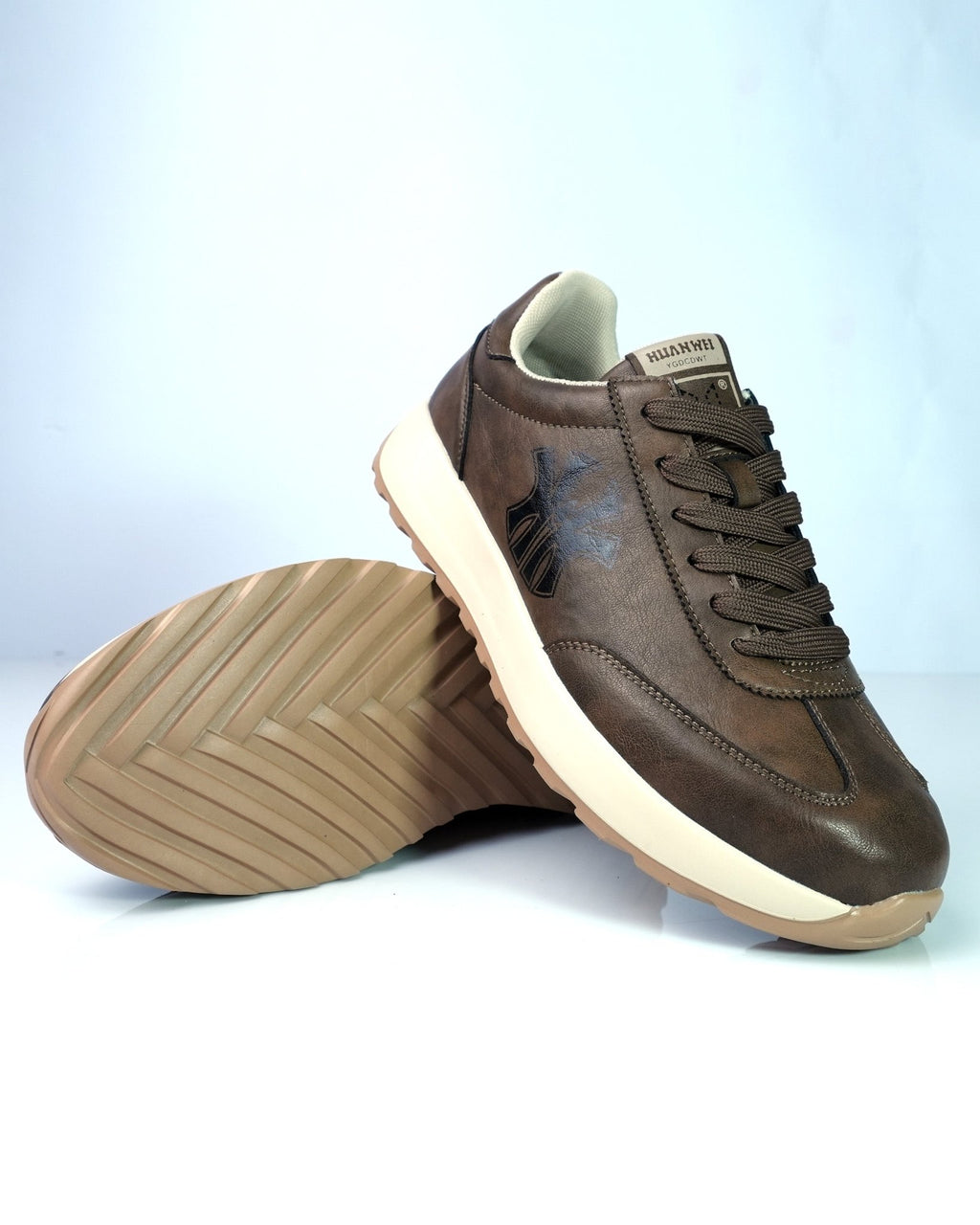 HUANWEI Brown Retro Sneakers For Men GS156 - Jutapasal
