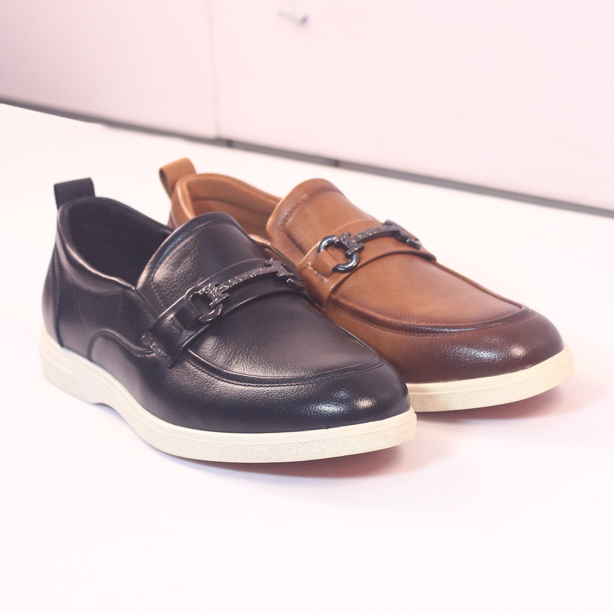 Men’s Leather Horsebit Loafer [GS97] - Jutapasal