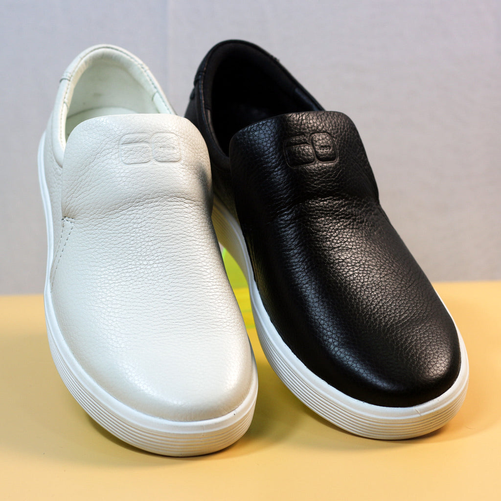 Men's Slip‑On Leather Sneakers [GS103] - Jutapasal