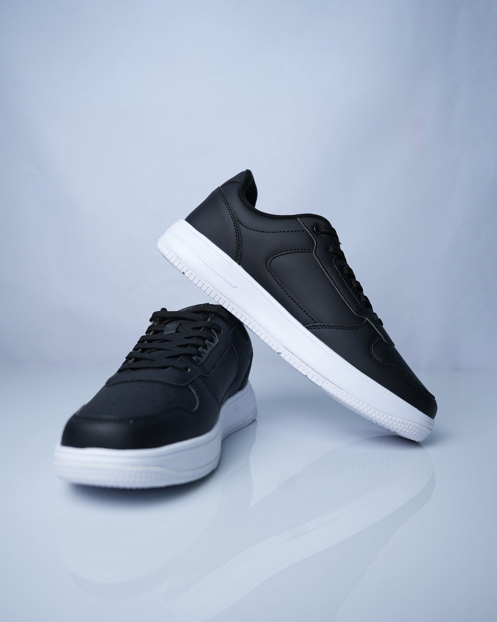S-STEP Classic Low-Top Casual Sneakers GS174 - Jutapasal