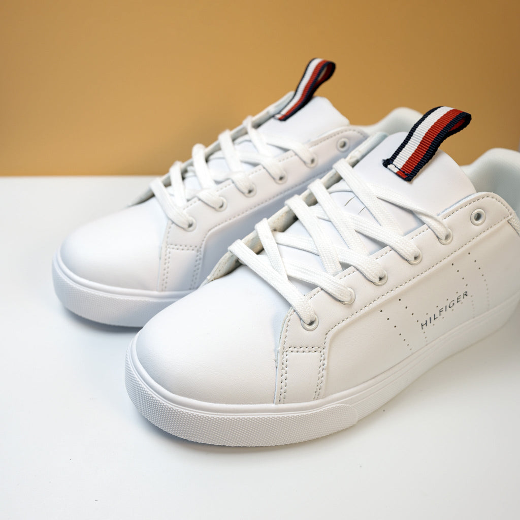 Signature White Court Classics Sneakers [GS126] - Jutapasal