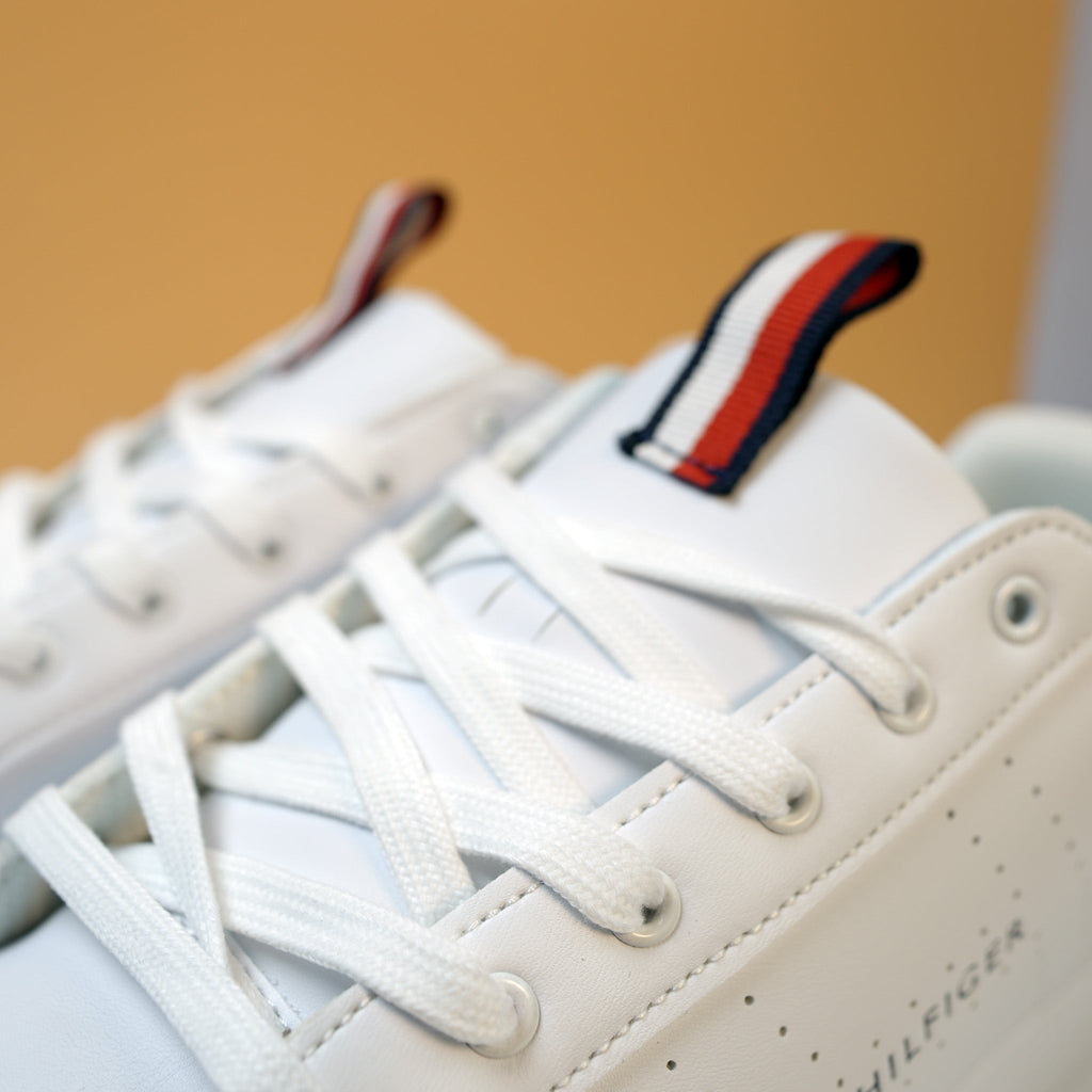 Signature White Court Classics Sneakers [GS126] - Jutapasal