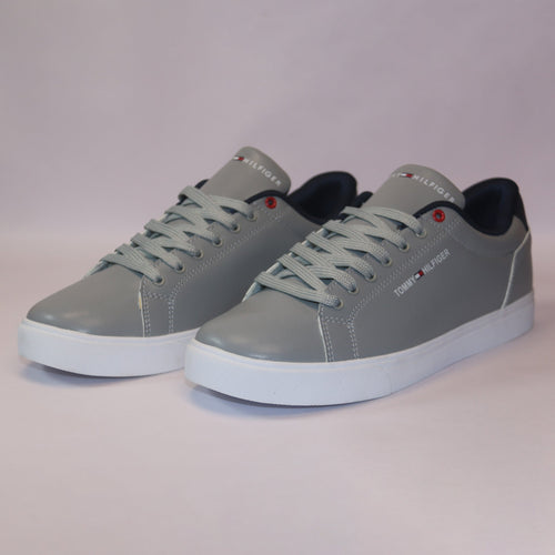 The Ultimate Everyday Sneaker