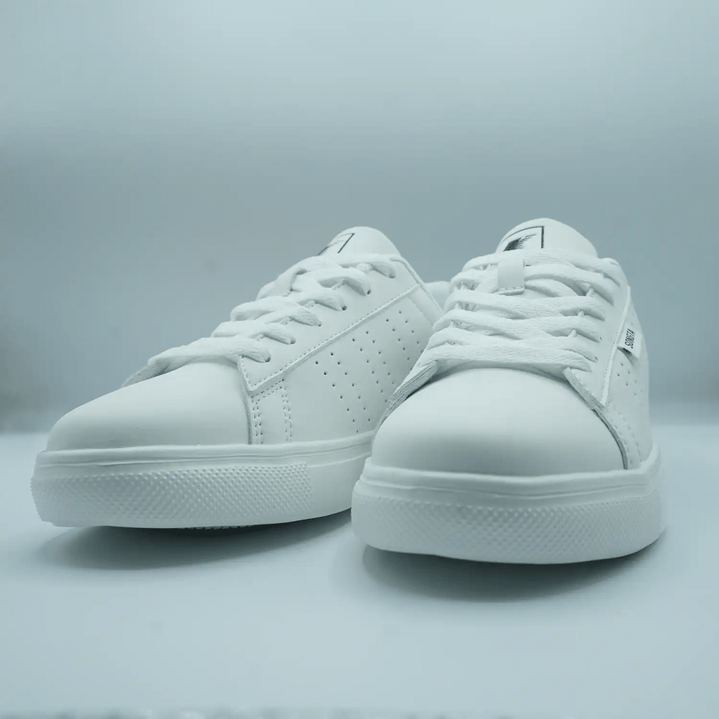 Unisex Low - Top Sneakers – Classic White with Red & Black Detail [GS81] - Jutapasal